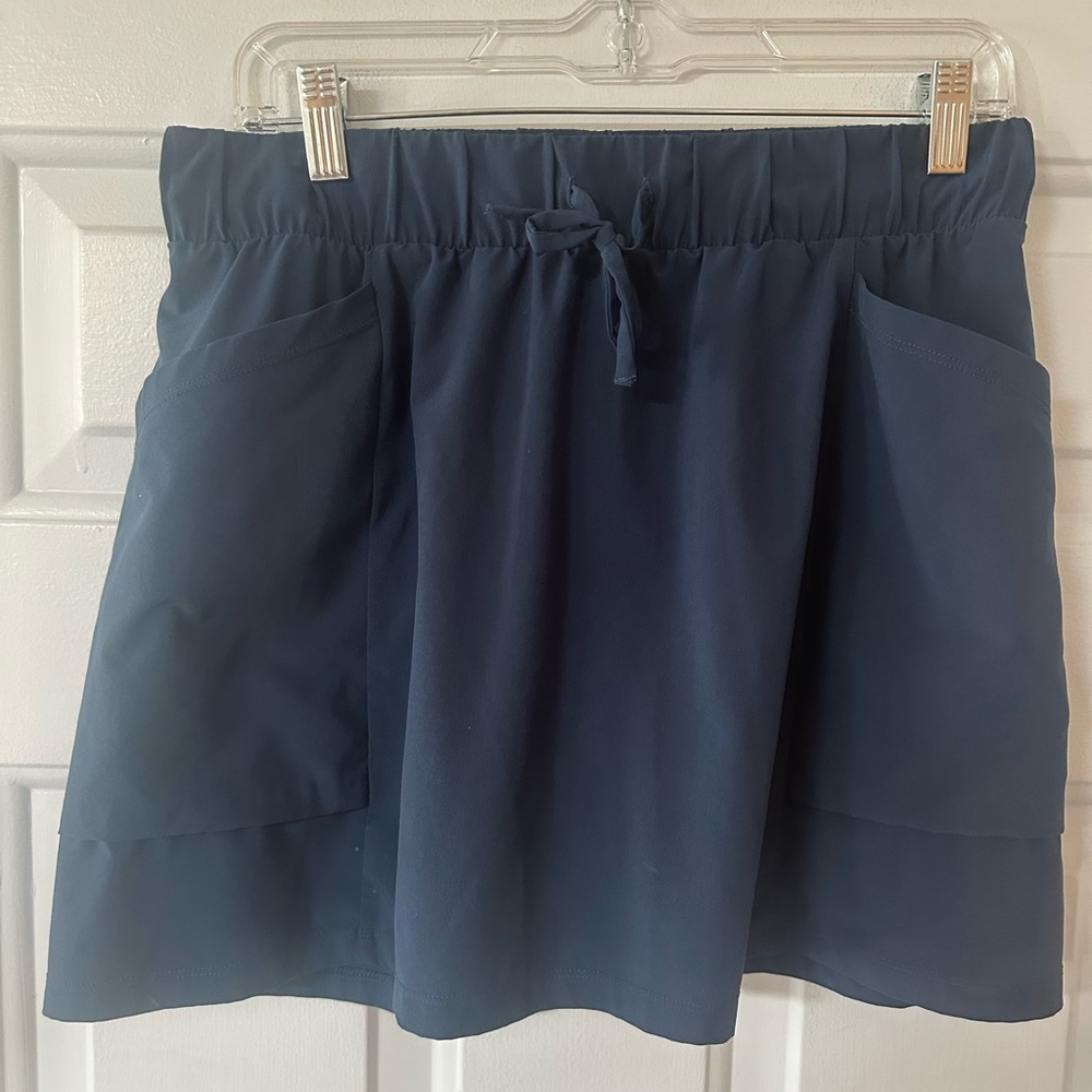 all in motion Navy Blue Active Skort size medium.